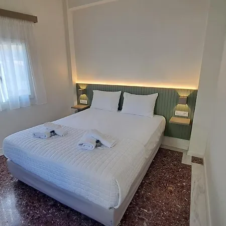 Downtown Delight * Ханья