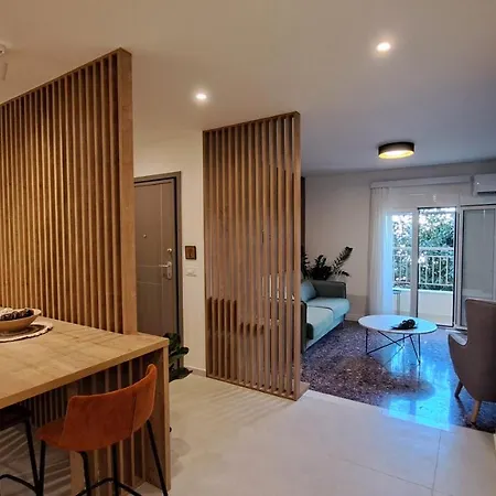 Downtown Delight * Ханья